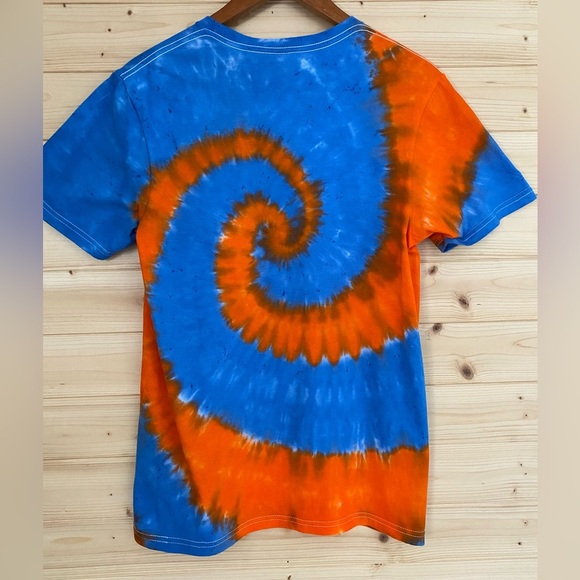 Small Unisex GILDAN Soft Style Blue Orange Spiral Tie-Dye Unique Handmade TShirt - Picture 4 of 8
